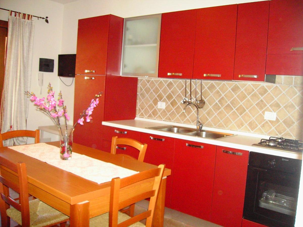 Secret Garden Apartment Budoni Exterior photo